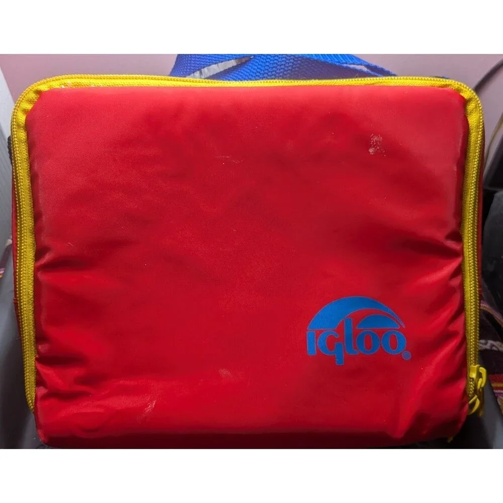 Red Vintage Igloo Soft-Sided Insulated Lunch Cooler Box Bag Primary Colors